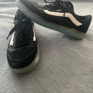 Vans Men's Black and White Sneakers size 6.5